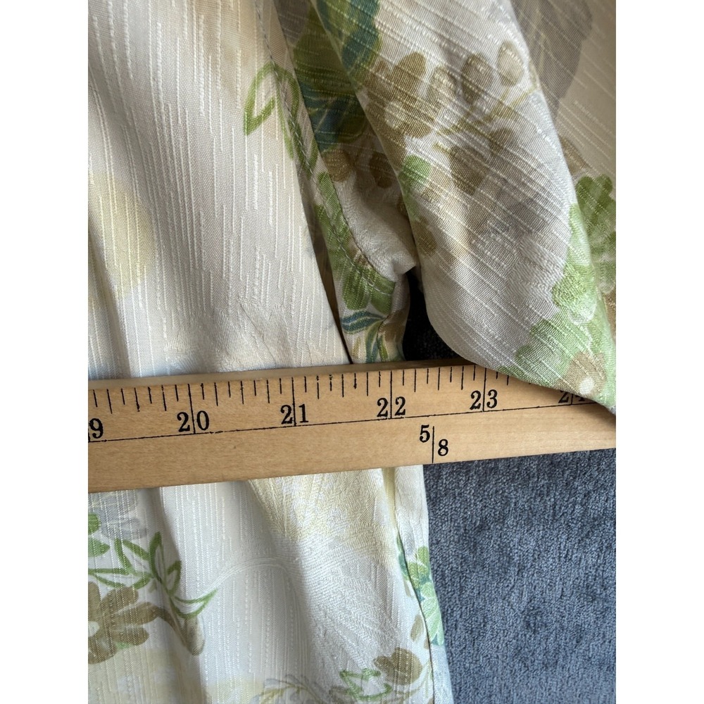 Mens Sz Large Tommy Bahama 100% Silk Hawaiian Green Beige Shirt Floral - Picture 4 of 6